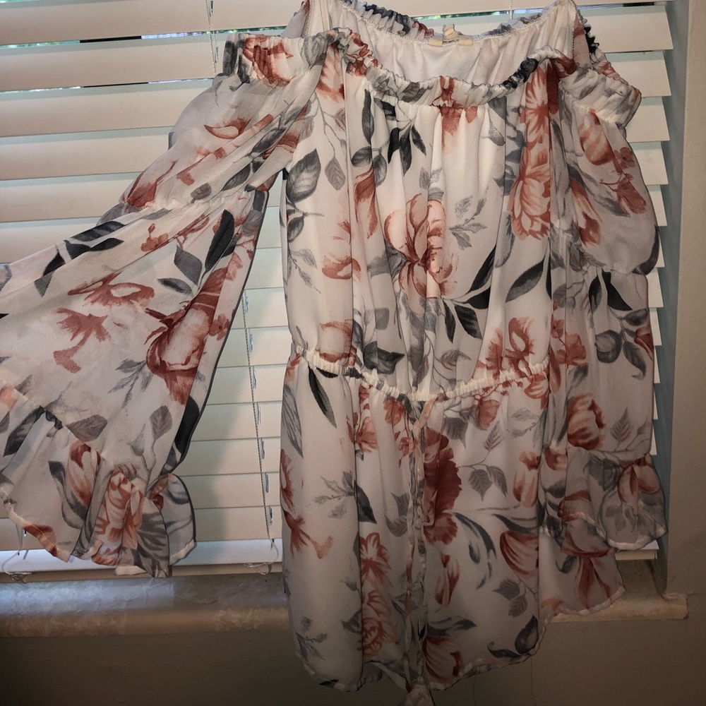 Floral off the shoulder romper
